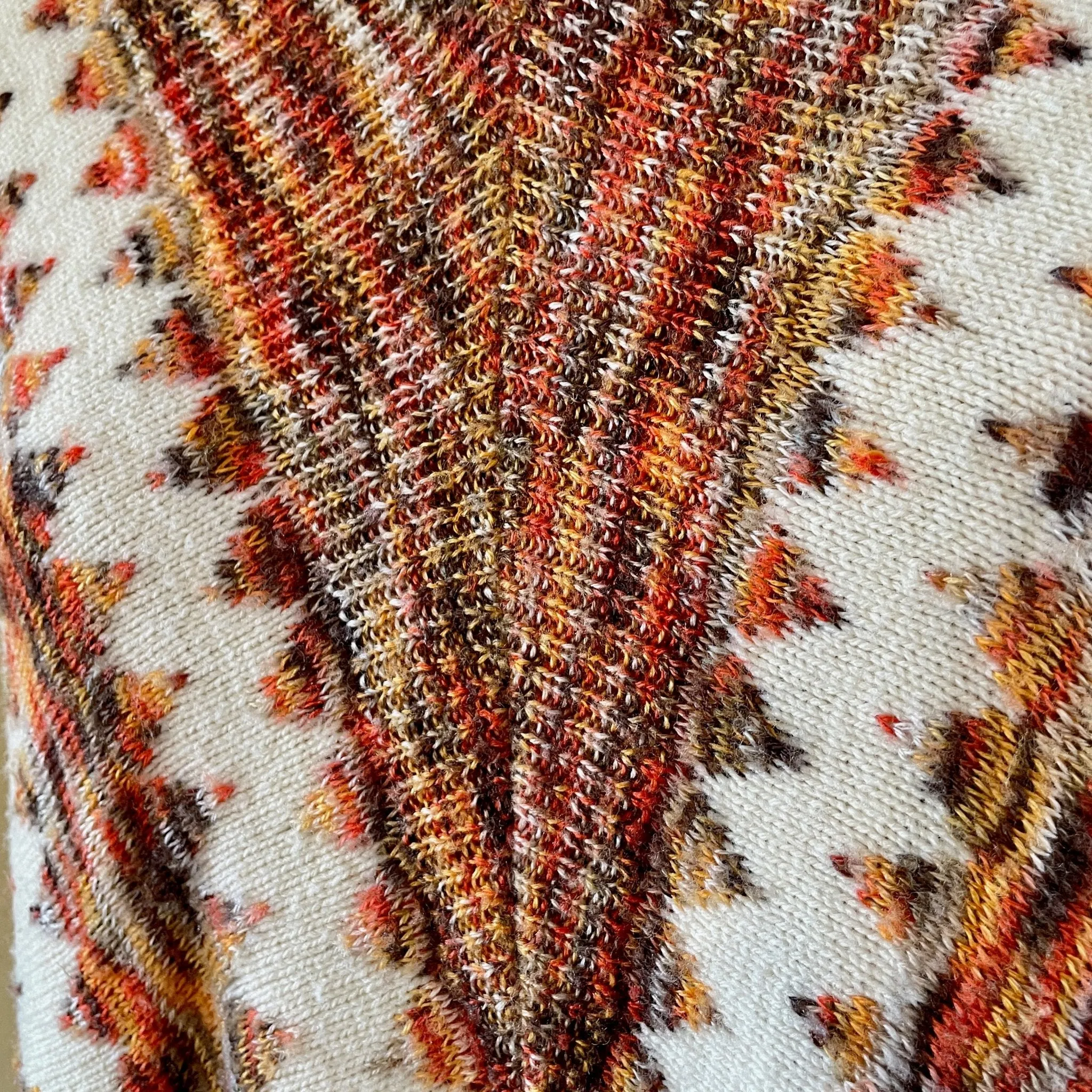 1990's Women's Funky Retro Orange Cream V-neck Knit Jumper Zig Zag Design 3/4 Sleeve Sz M - OOAK