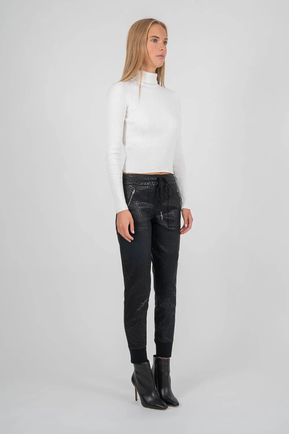 Jolie Glossed Black Panther Trek Pant