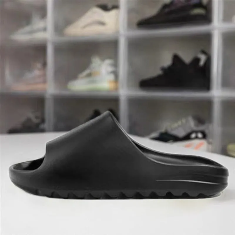 Light Weight Casual Style Comfy Sliders