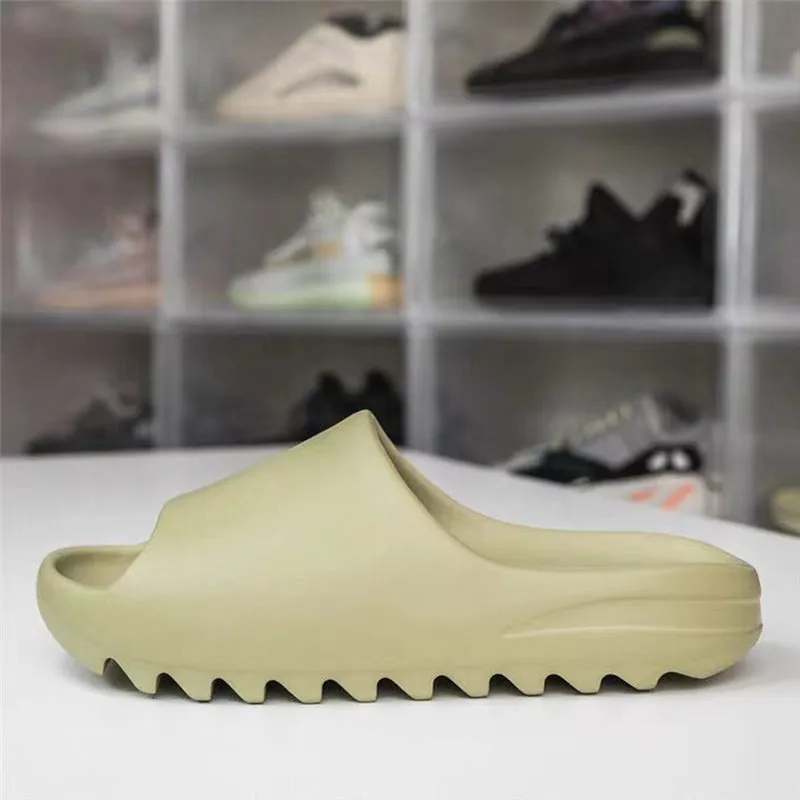 Light Weight Casual Style Comfy Sliders
